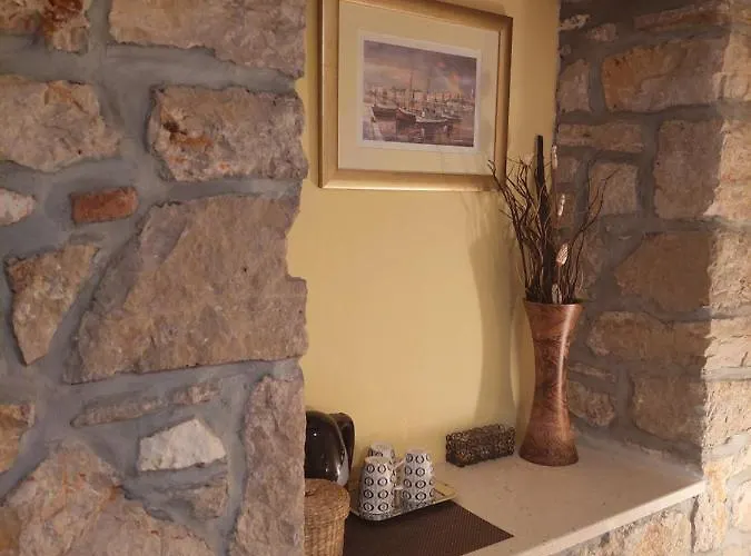 Gasthuis Paola Primošten