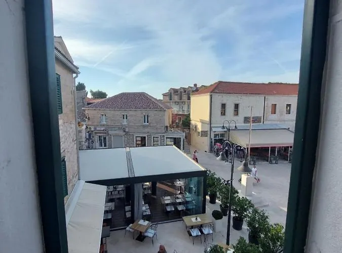 Gasthuis Paola Primošten